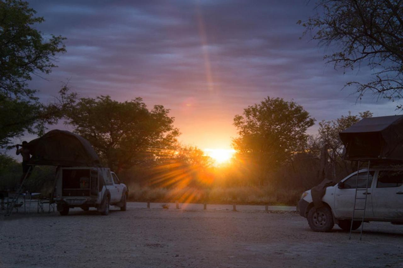 Etosha Village Campsite โอเคาเควโย ภายนอก รูปภาพ